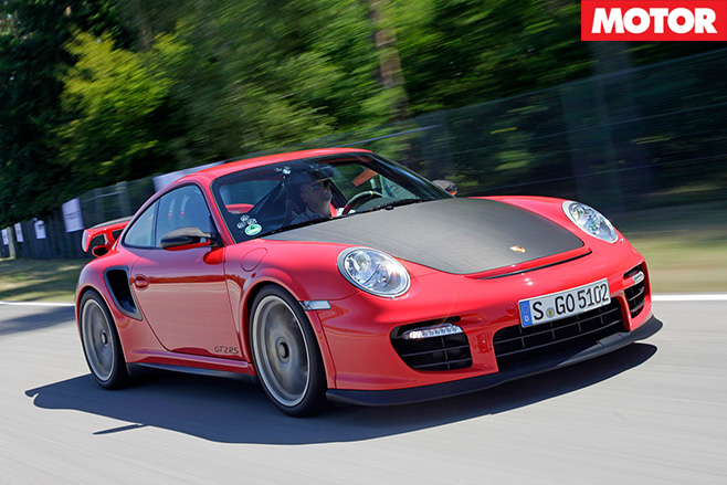 Porsche 997.2 GT2 RS driving