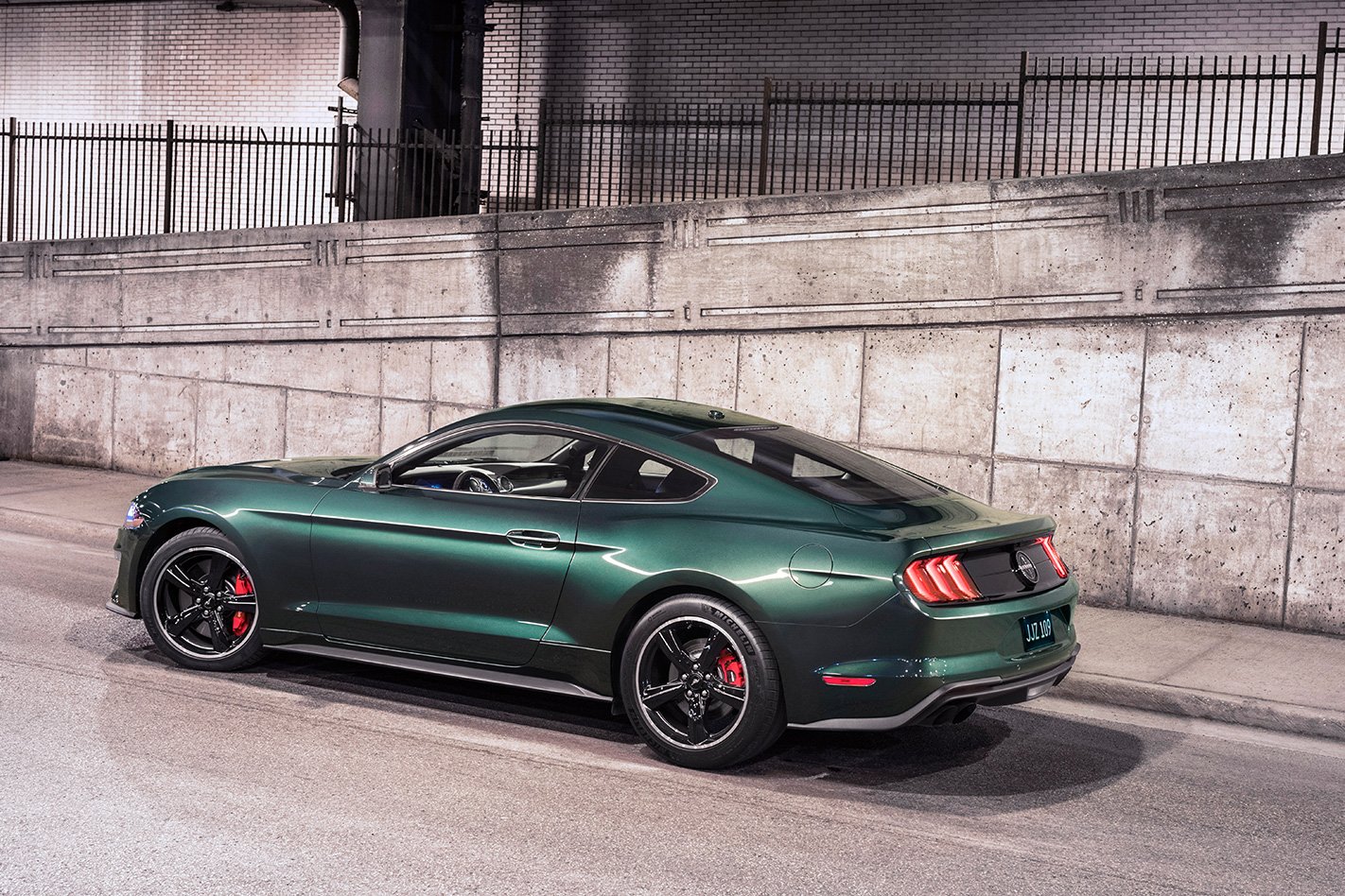 2018 Ford Mustang Bullitt side