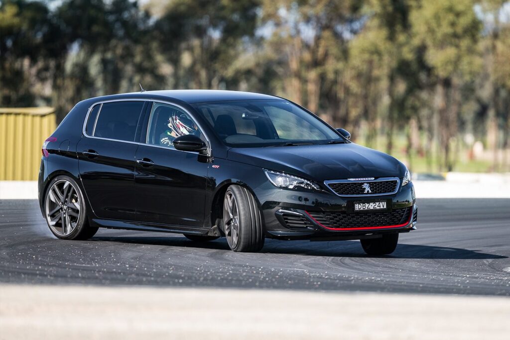 Peugeot 308 GTi 250 axed