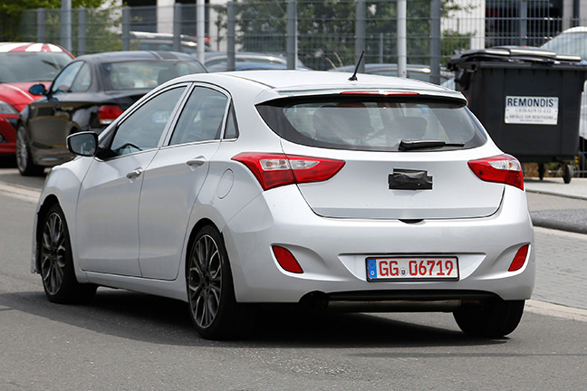 2-Hyundai -mobile -car