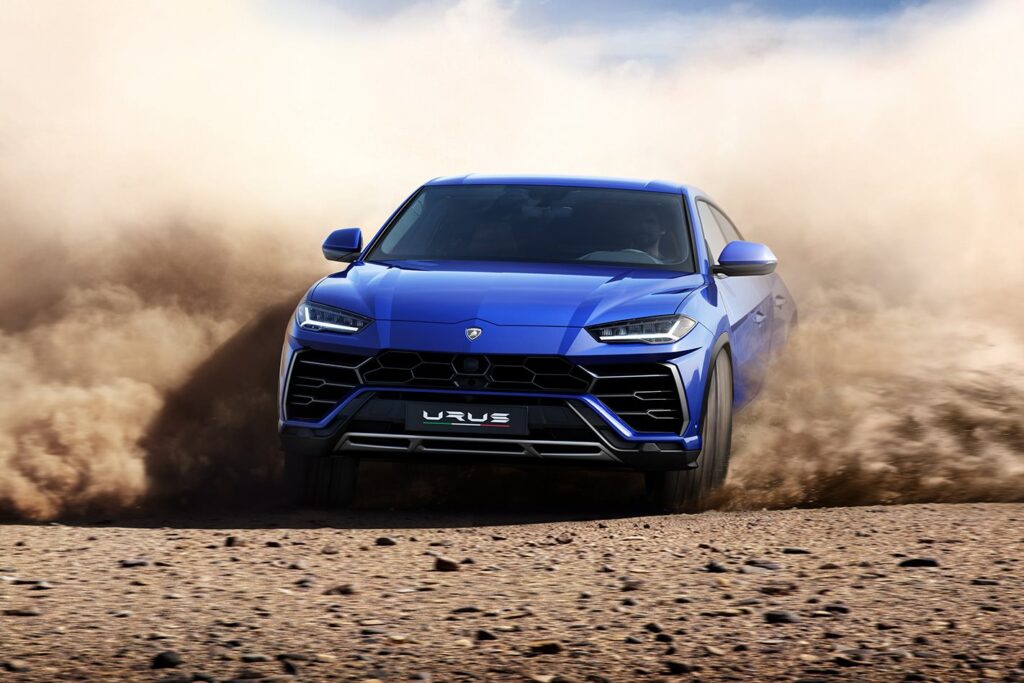 2018 Lamborghini Urus unchained official photos