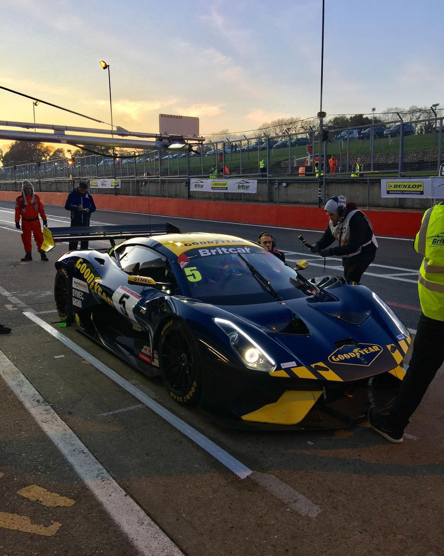 Brabham BT62 victorious in first race