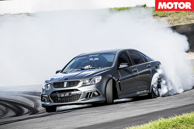 Hi-torque hsv gen-f clubsport burnouts hp