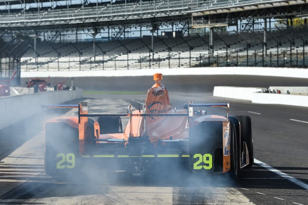 Formula 1 vs IndyCar turbo V6 sound comparison