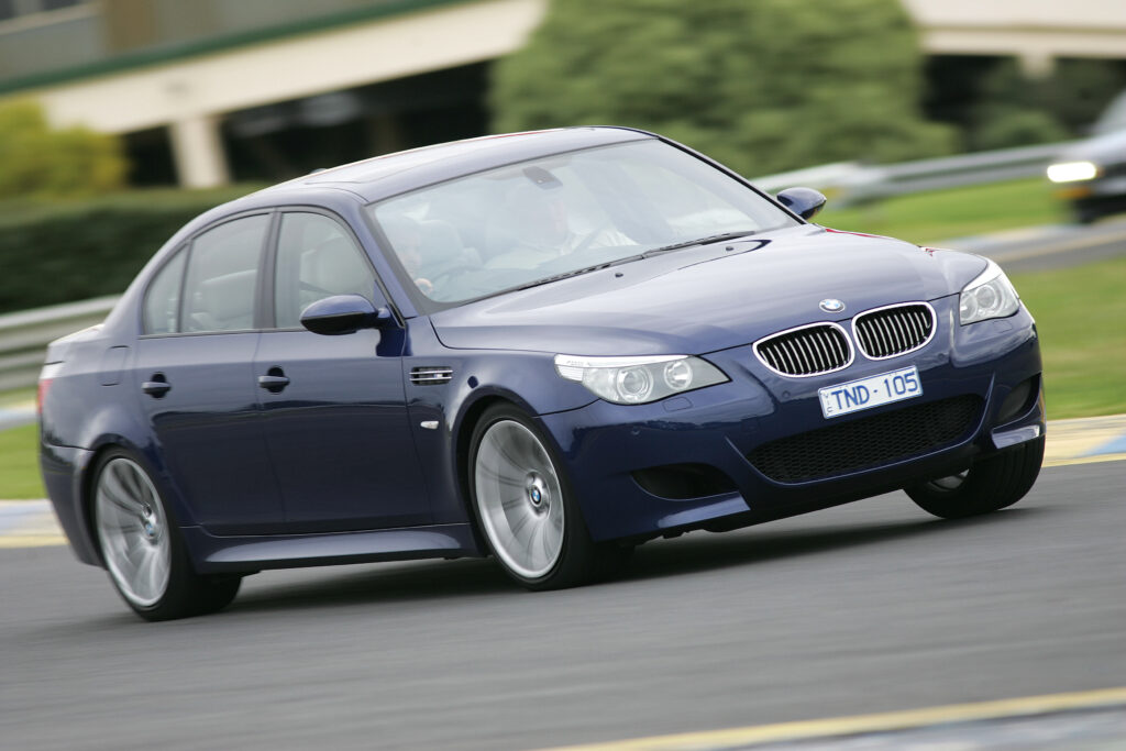 2004 BMW E60 M5