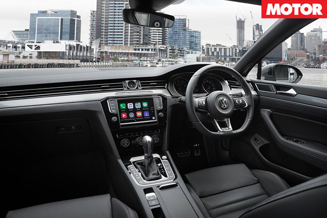 Passat 140 R-line interior