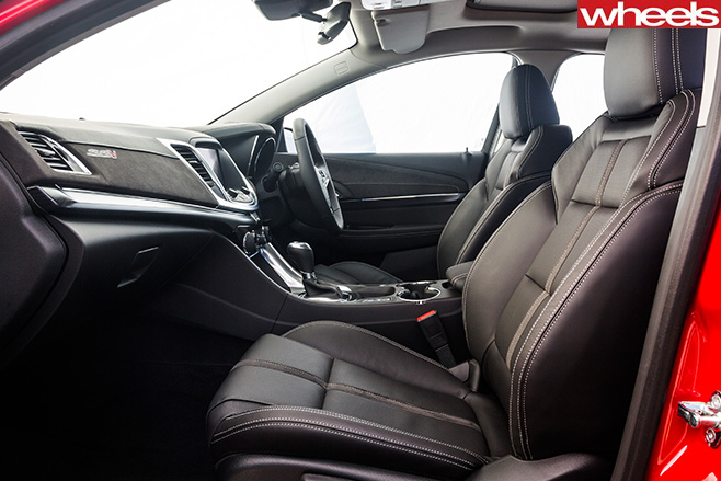 Holden -Commodore -SS-V-Redline -interior