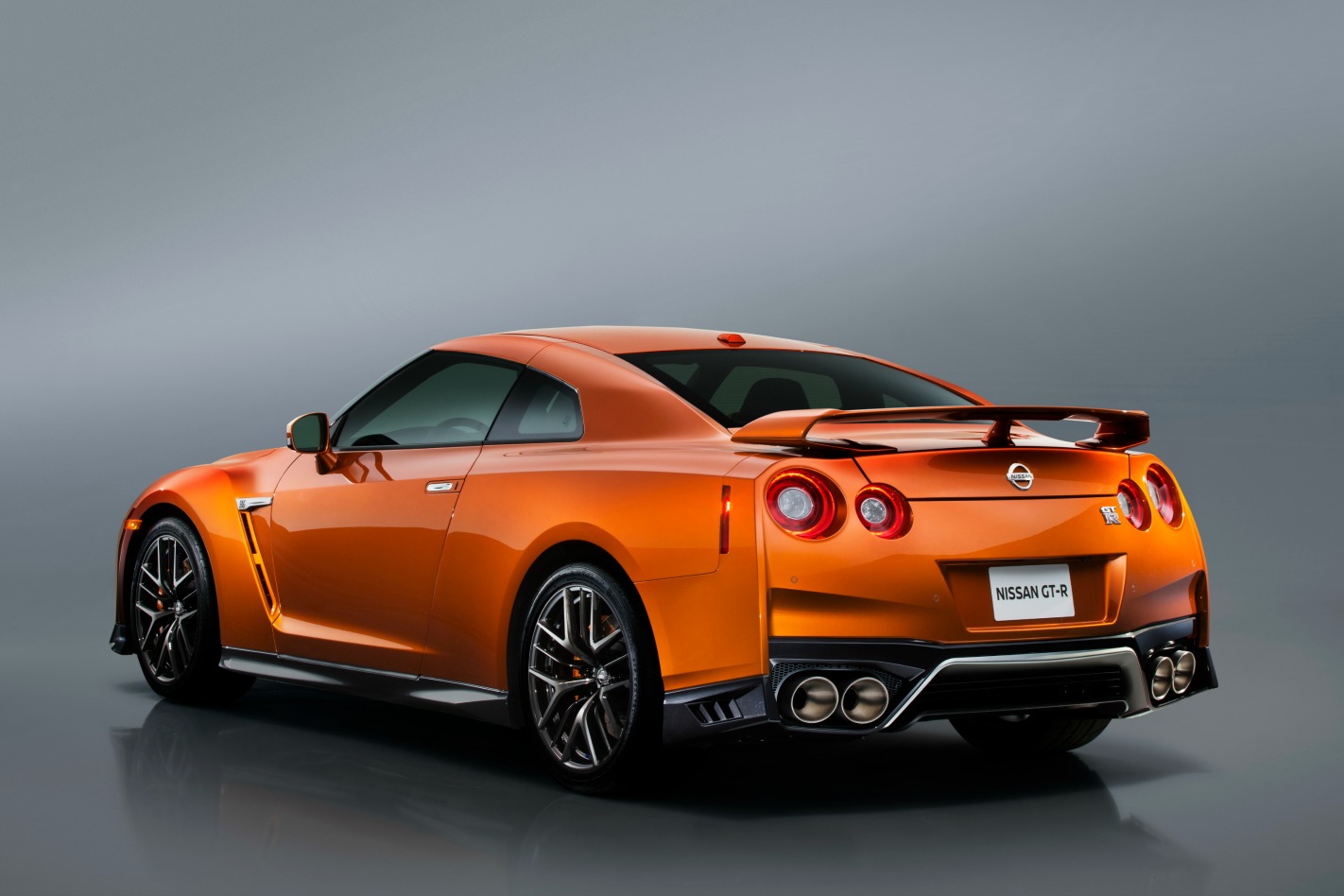 2016 Nissan GT-R Rear