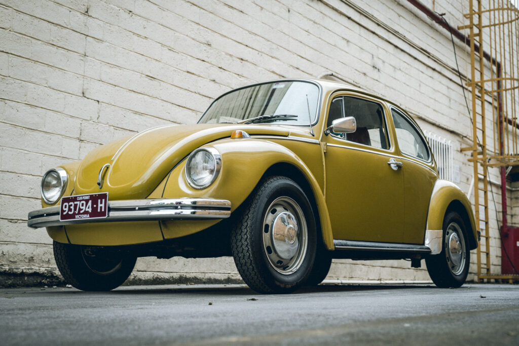 Modern Classic 1973 Volkswagen Superbug L feature