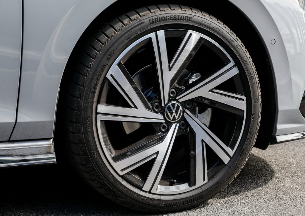 Golf R Racing Line Wheels 2021 Volkswagen Golf R-Line review Australia
