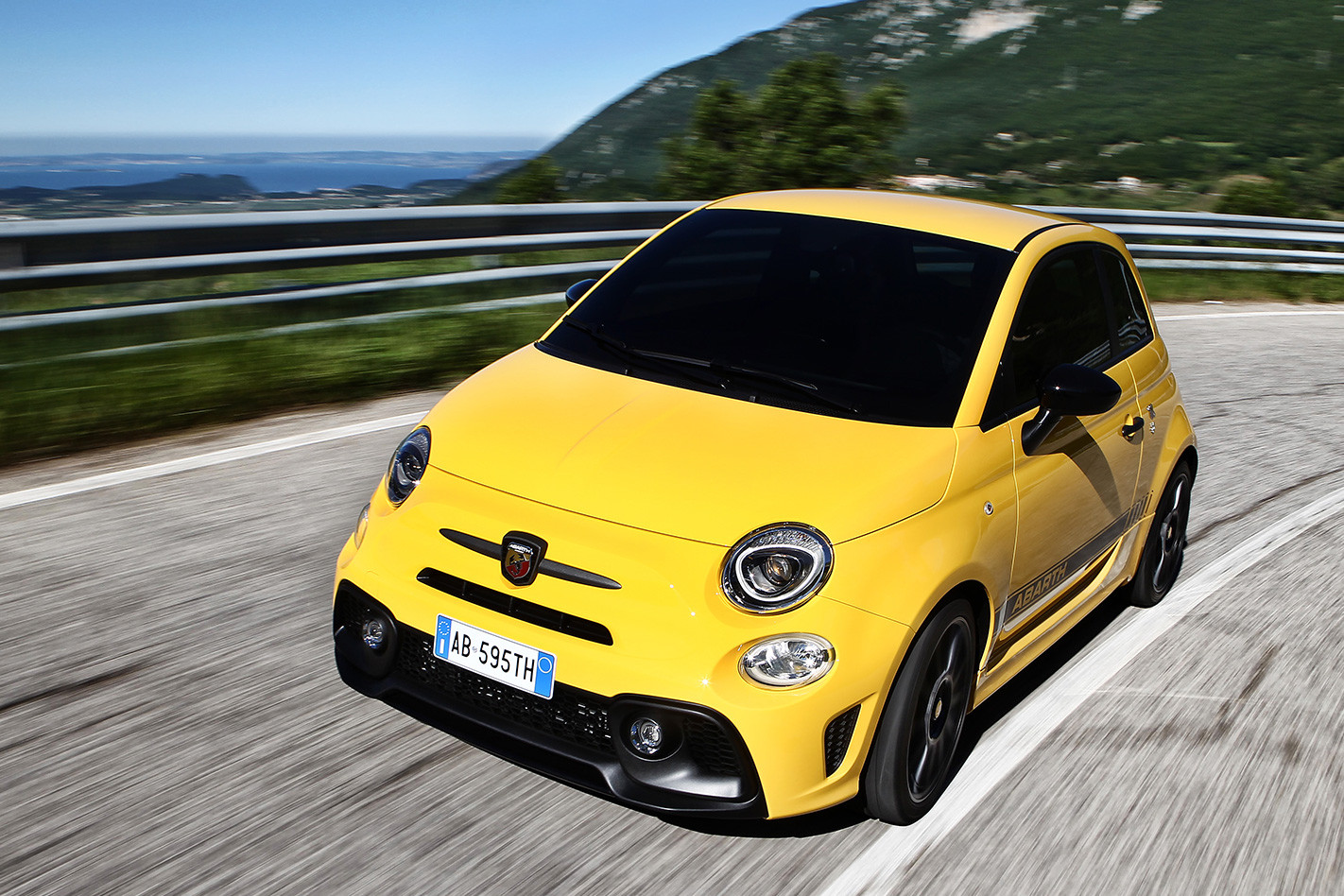 2018 Abarth 595 Competizione front
