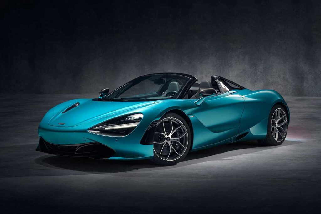 2019 McLaren 720S Spider breaks cover