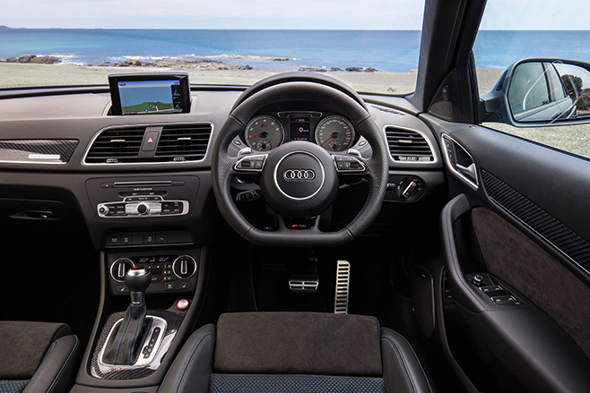 Audi RS Q3 interior