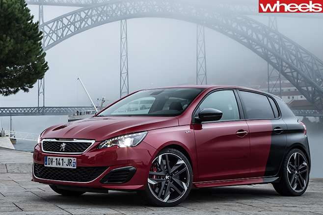 Peugeot -308-Gti -side -profile
