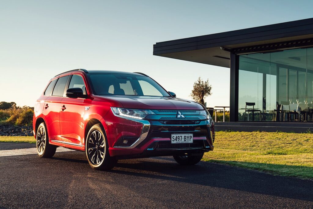 Mitsubishi Outlander PHEV GSR