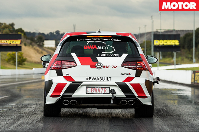 BWA Auto VW Golf R rear