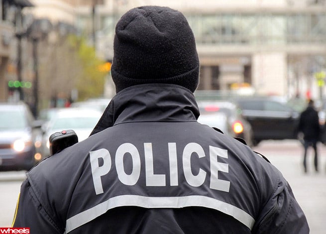 Police develop car 'kill-switch'