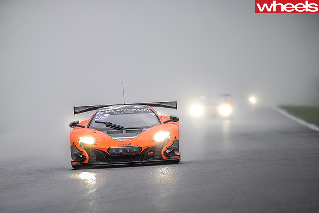 Mc Laren GT3 racing car