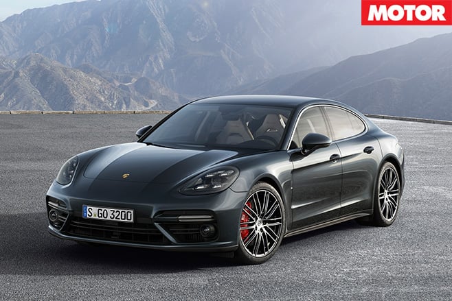2017 Porsche Panamera front