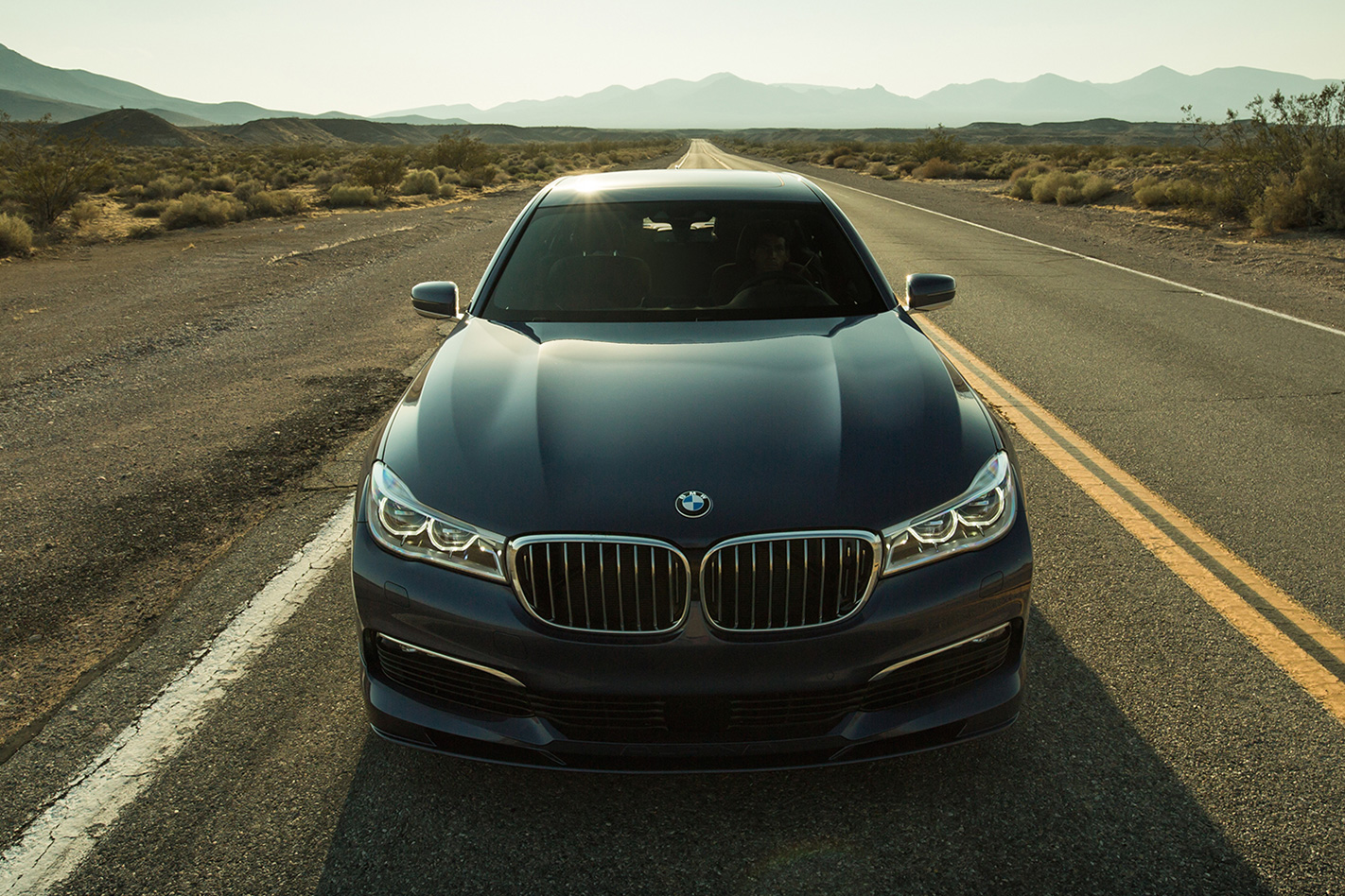 BMW-Alpina-B7-headlights.jpg