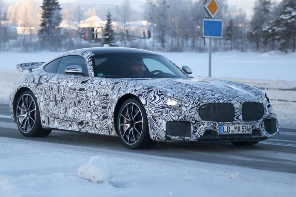 AMG’s Porsche Panamera rival closer to reality