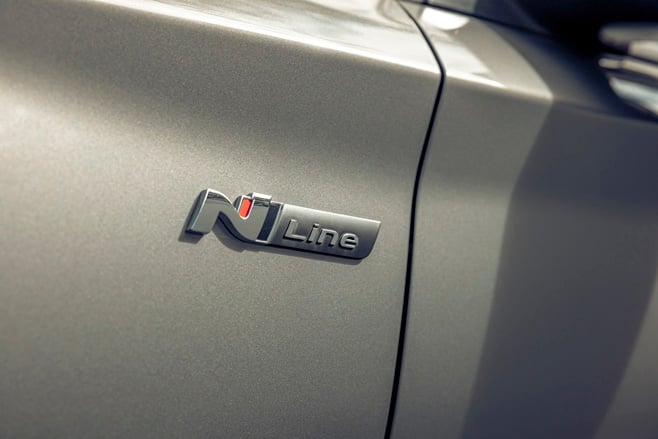 Hyundai i30 n Line badge