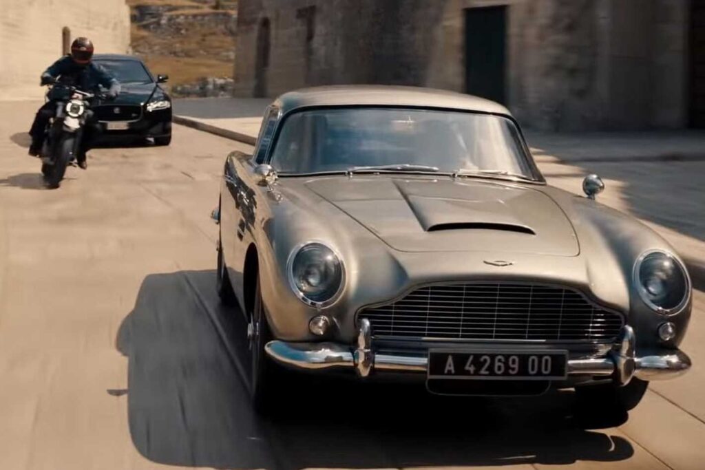 M3-powered Aston Martin DB5 No Time to Die stunt car