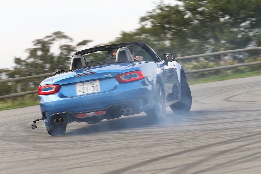 Abarth 124 Spider
