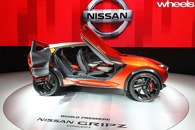 Nissan -Gripz -side -interior -Frankfurt
