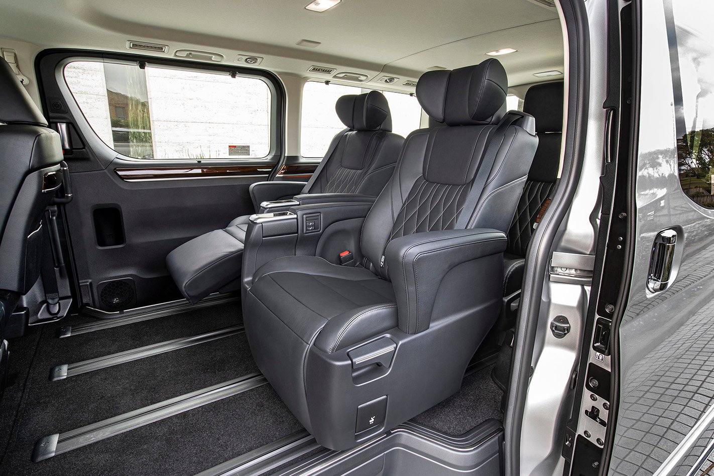 2020 Toyota Granvia interior