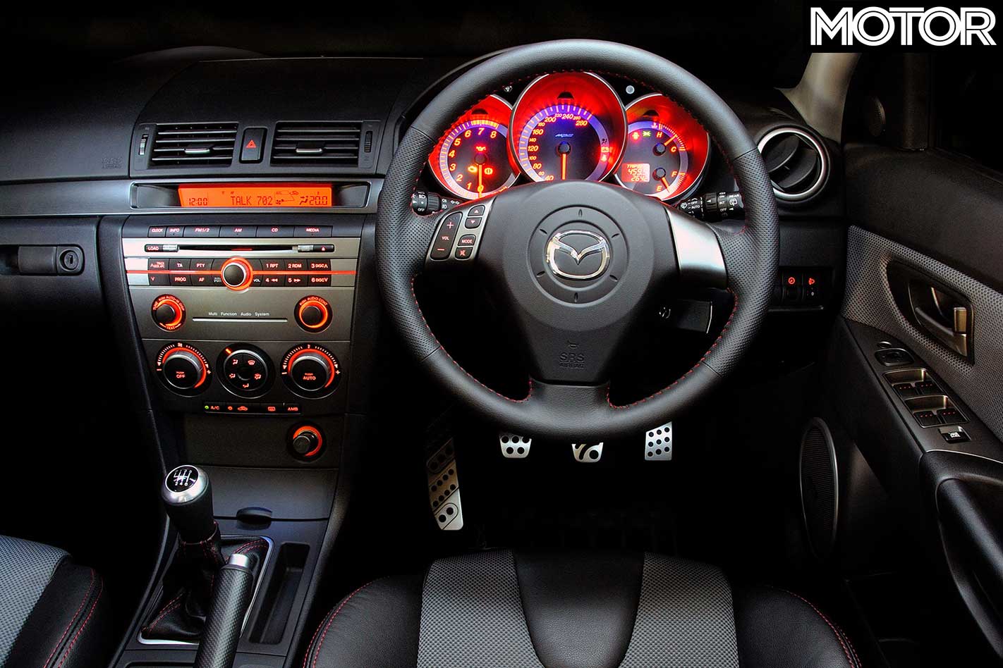 2006 Mazda 3 MPS dashboard