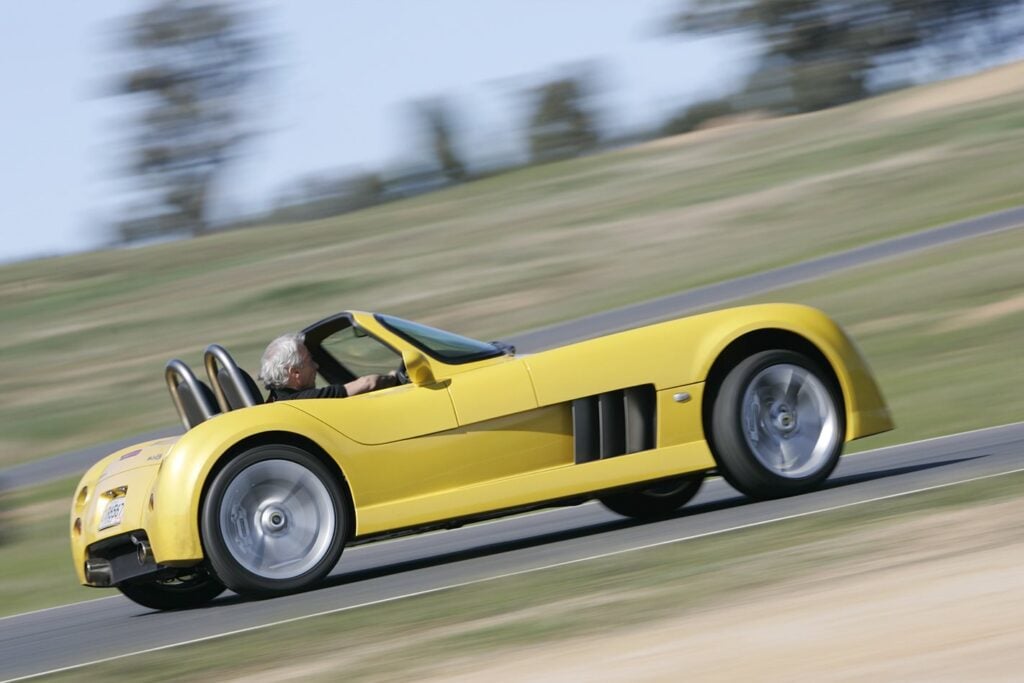 Elfin MS8 Streamliner main