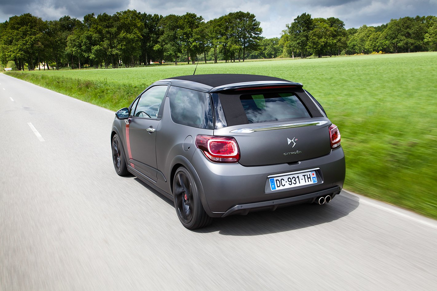 2015 Citroen DS3 Racing drive