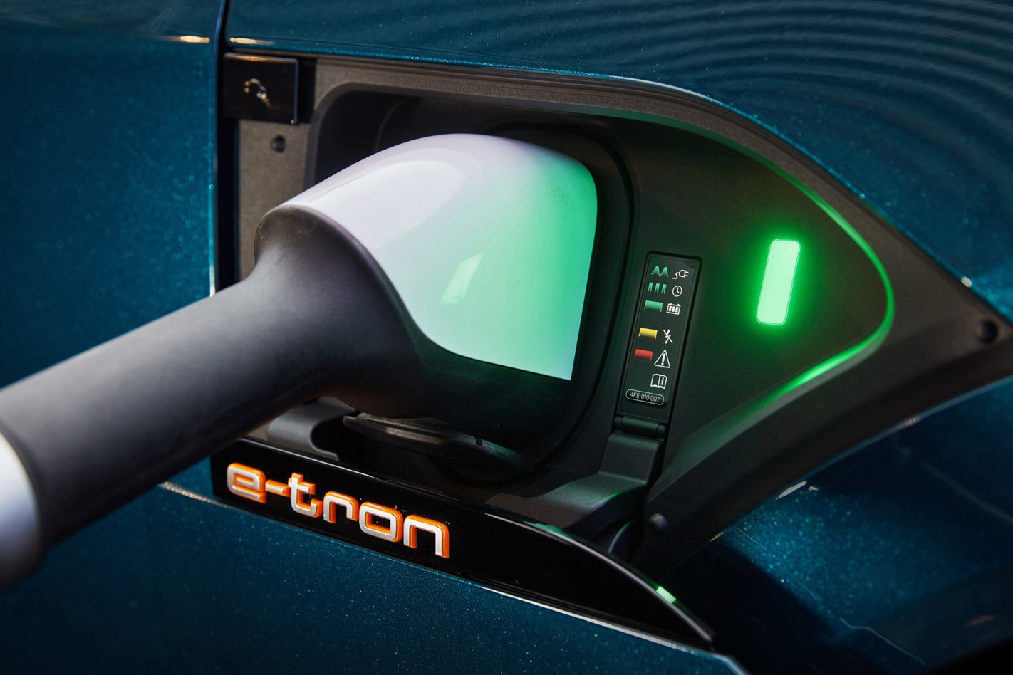 2020 Audi E-Tron quattro