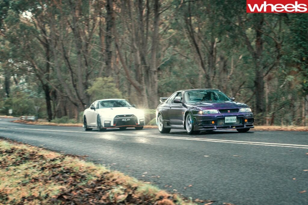 Nissan R33 R35 GTR Nismo duo rolling
