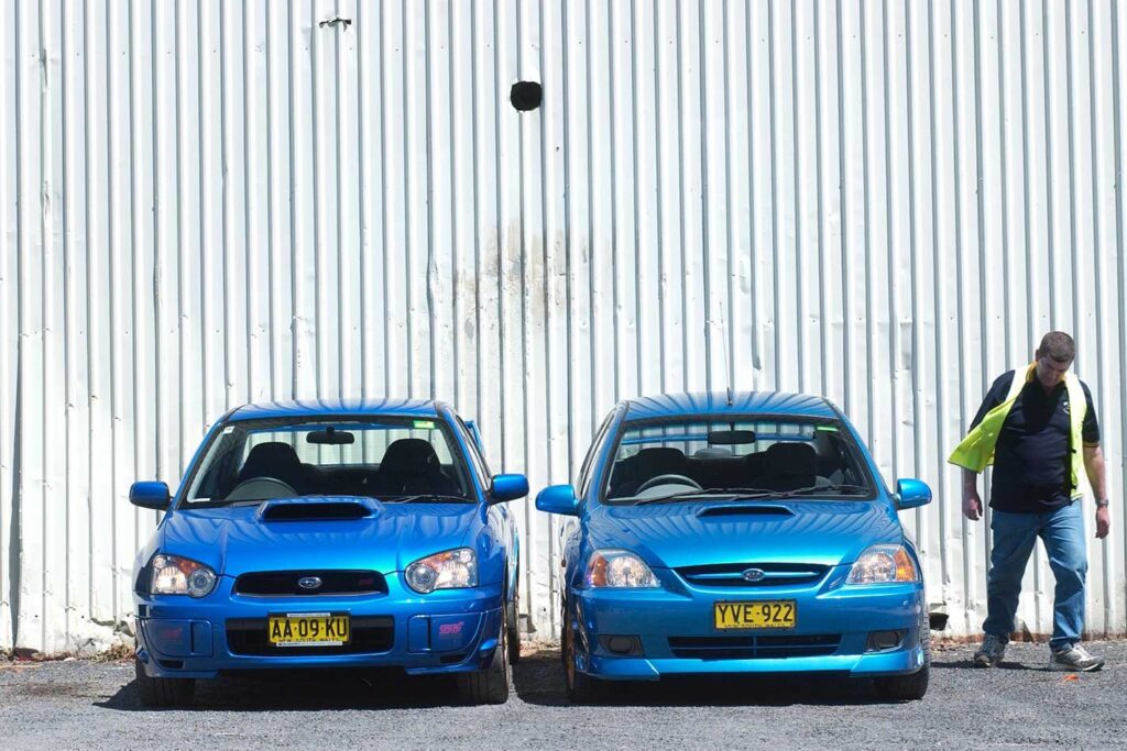 2005 Subaru Impreza WRX STi vs Kia Rio comparison review classic MOTOR