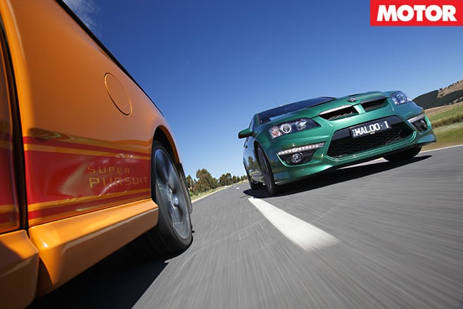 Utes racing eachother