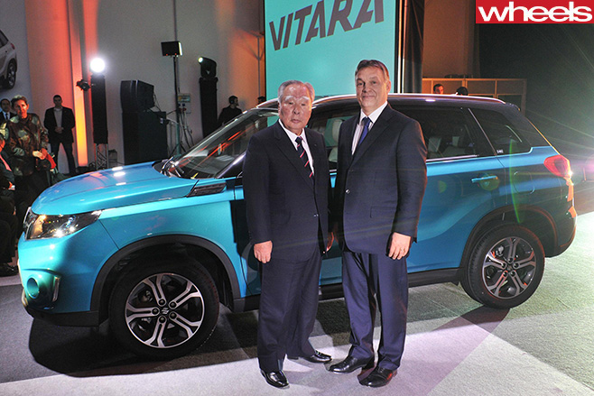 Suzuki -CEO-with -new -Suzuki -Vitarajpg