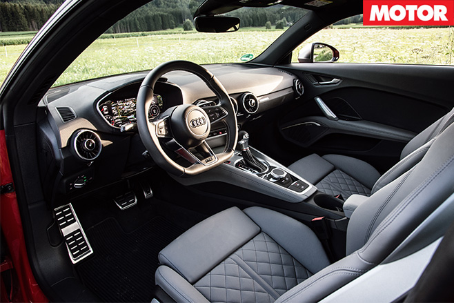 Audi tts interior