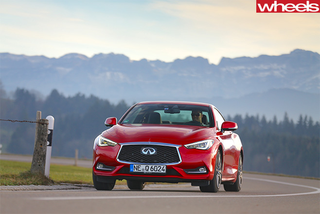2017-Infiniti -Q60S-front -driving