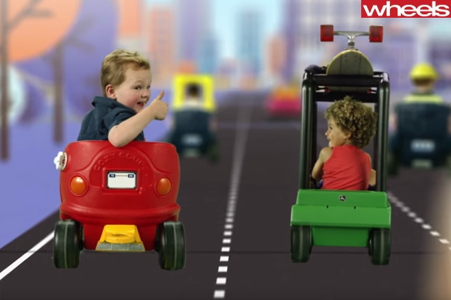 Little -boy -indicating