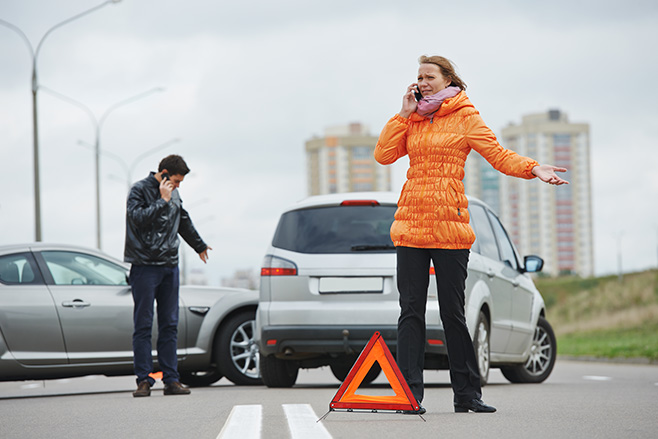 lady phoning police
