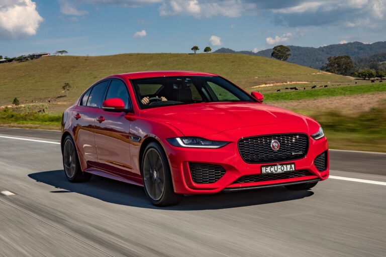 2019 jaguar xe