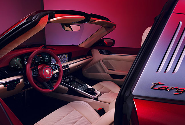 Porsche reveals 911 Targa 4S Heritage Design Edition
