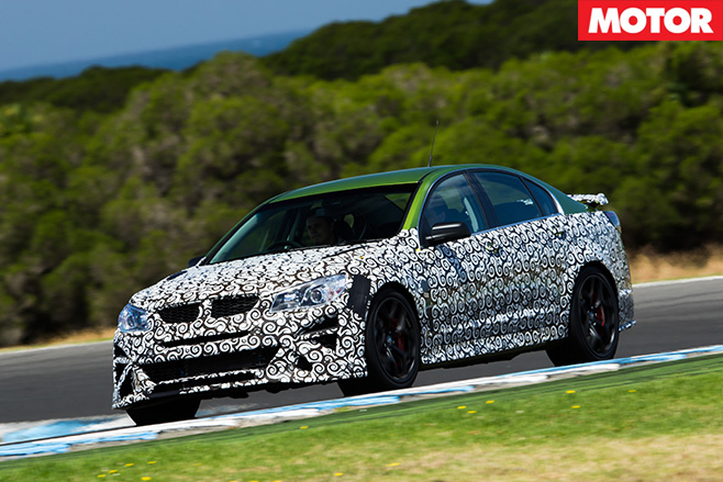 HSV GTSR W1 turning