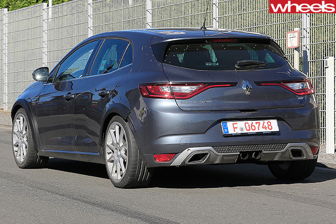 2016-Renault -Megane -RS-rear-