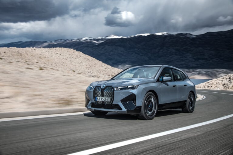 2022 BMW iX
