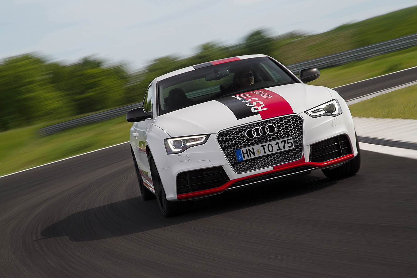 Audi RS5 TDI concept