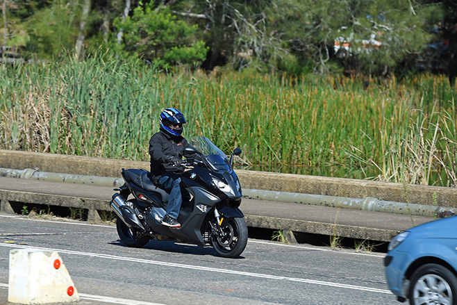 BMW C 650 Sport scooter road