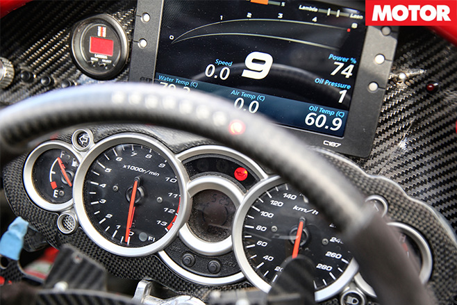 Quantum -GP700-speedo